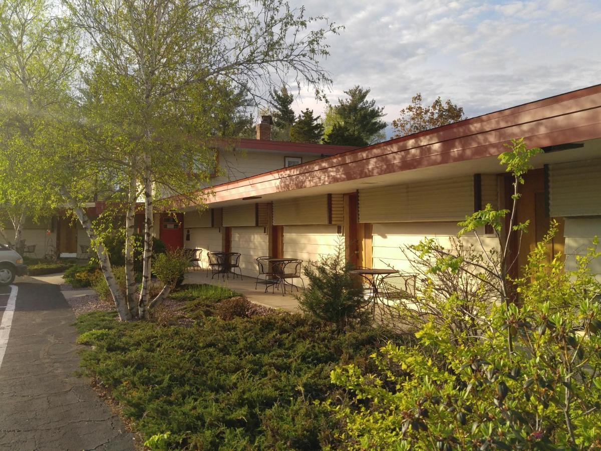 The Usonian Inn Llc Spring Green Εξωτερικό φωτογραφία