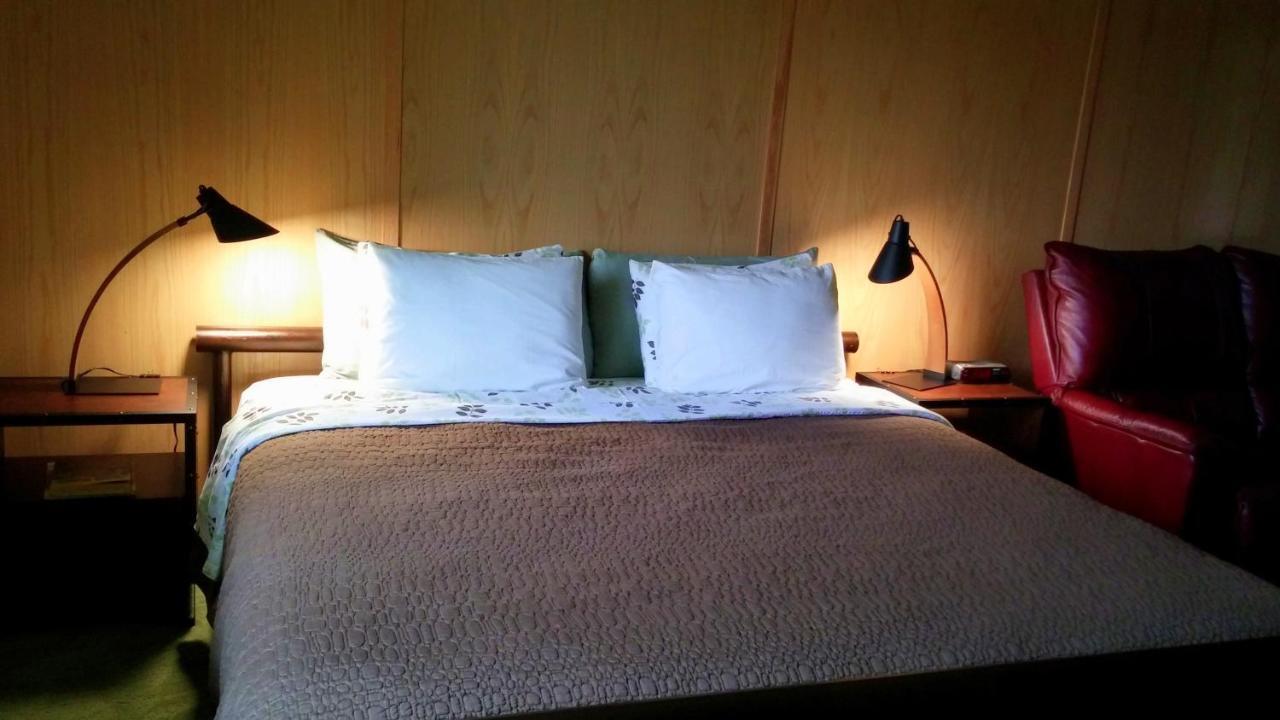The Usonian Inn Llc Spring Green Εξωτερικό φωτογραφία