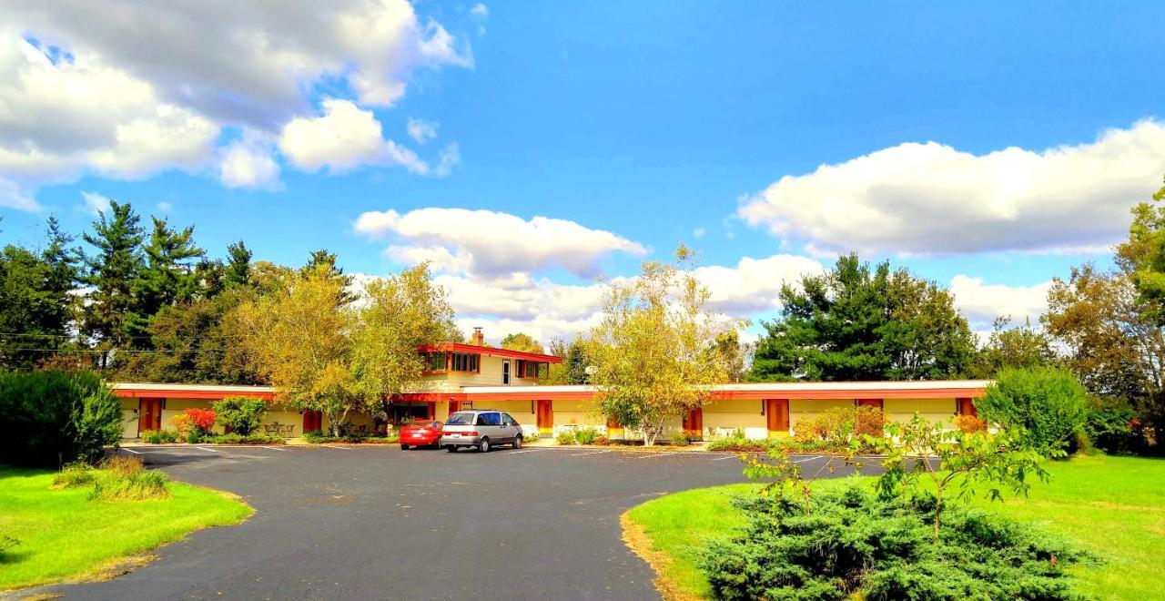 The Usonian Inn Llc Spring Green Εξωτερικό φωτογραφία